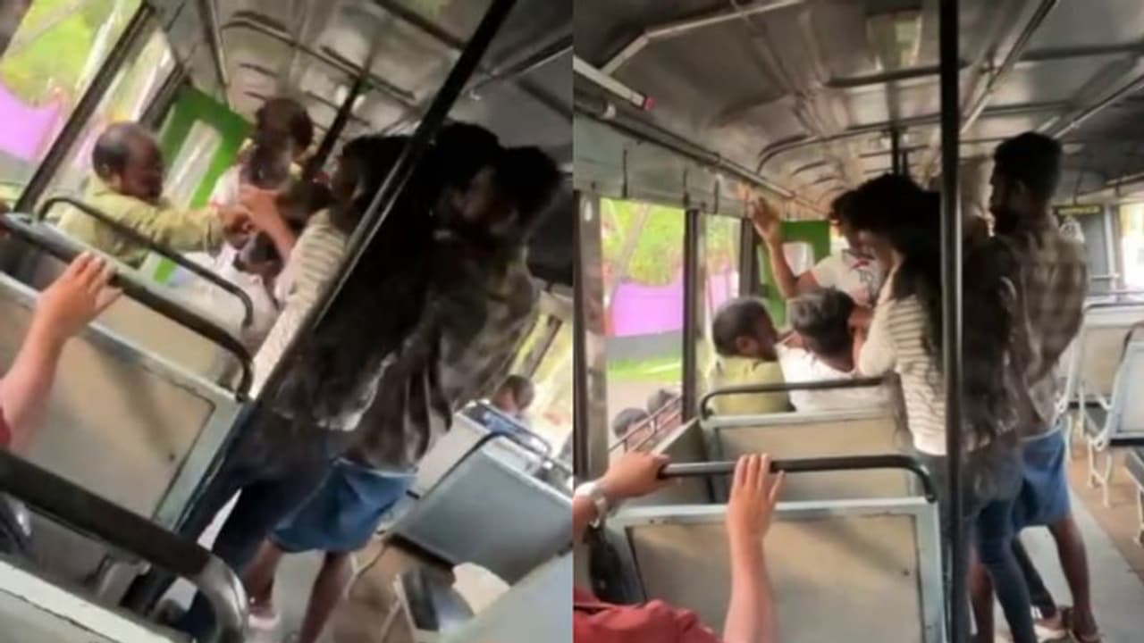 വിദ്യാര്ത്ഥിനിക്ക് കണ്സഷന് നല്കിയില്ല, സുഹൃത്തുക്കളുമായെത്തി സ്വകാര്യബസ് കണ്ടക്ടറെ മര്ദിച്ചു; കേസ് വിദ്യാര്ത്ഥിനിക്ക് കണ്സഷന് നല്കിയില്ല, സുഹൃത്തുക്കളുമായെത്തി സ്വകാര്യബസ് കണ്ടക്ടറെ മര്ദിച്ചു; കേസ്