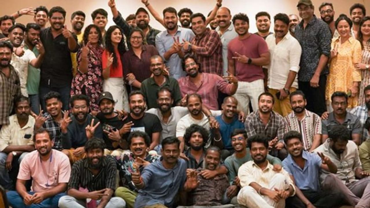 ഇ ഡി എക്സ്ട്രാ ഡീസന്റ്, ചിത്രം പൂര്ത്തിയായി, നിര്മാതാവായും സുരാജ് വെഞ്ഞാറമൂട് ഇ ഡി എക്സ്ട്രാ ഡീസന്റ്, ചിത്രം പൂര്ത്തിയായി, നിര്മാതാവായും സുരാജ് വെഞ്ഞാറമൂട്