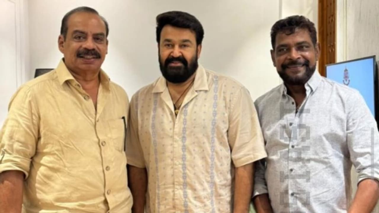 'ഒരു സൂപ്പര്‍ ഫണ്‍ ചിത്രം'; സത്യന്‍ അന്തിക്കാട് മോഹന്‍ലാല്‍ ചിത്രത്തെക്കുറിച്ച് അഖില്‍ സത്യന്‍