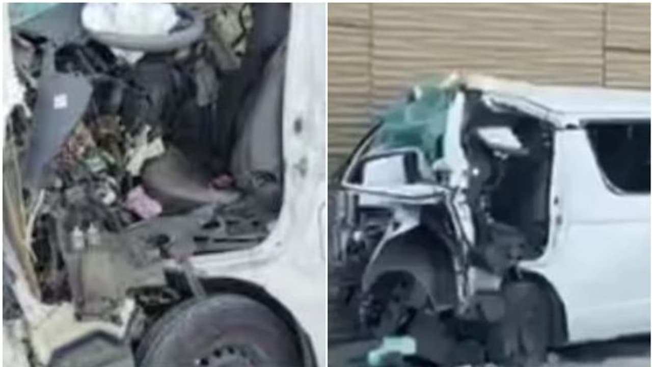 കുവൈത്തിൽ അപകടത്തിൽപ്പെട്ടത് തൊഴിലാളികൾ സഞ്ചരിച്ച വാഹനം; 2 മലയാളികൾക്കും പരിക്ക്, 5 പേർ സംഭവസ്ഥലത്ത് മരിച്ചു കുവൈത്തിൽ അപകടത്തിൽപ്പെട്ടത് തൊഴിലാളികൾ സഞ്ചരിച്ച വാഹനം; 2 മലയാളികൾക്കും പരിക്ക്, 5 പേർ സംഭവസ്ഥലത്ത് മരിച്ചു