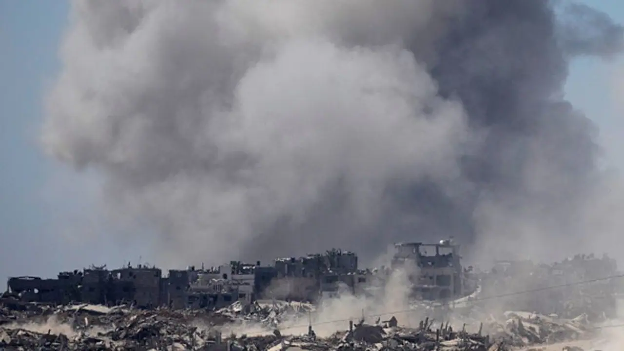 ഇസ്രയേലിലേക്കുള്ള ആയുധ കയറ്റുമതി ലൈസൻസുകൾ റദ്ദാക്കി ബ്രിട്ടൻ; 350 ലൈസൻസുകളിൽ 30 എണ്ണം സസ്പെൻഡ് ചെയ്തു