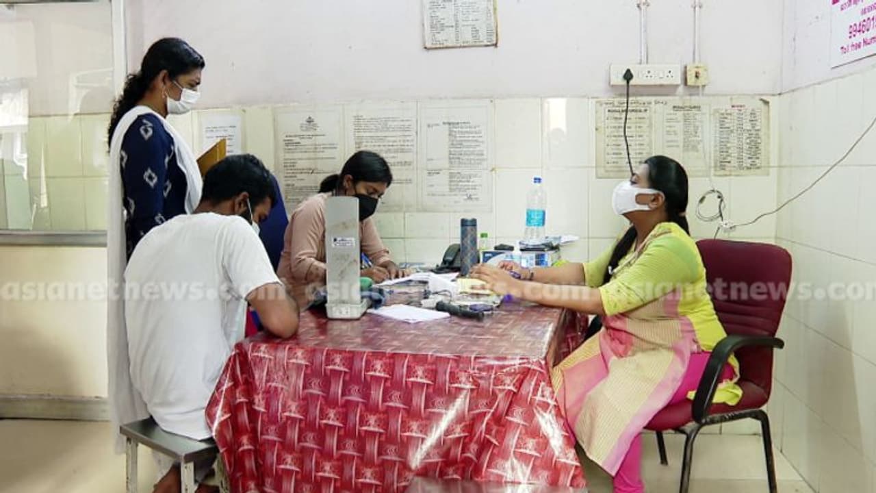 മലബാർ പനിച്ചു വിറയ്ക്കുന്നു; മലപ്പുറത്ത് മ‍ഞ്ഞപ്പിത്തം ബാധിച്ച് മരണം മൂന്നായി, ആശങ്കയായി ഡെങ്കിപ്പനിയും 