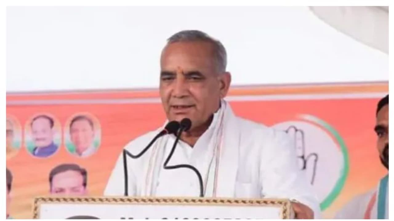 കോൺഗ്രസ് എംഎൽഎ ബിജെപി സർക്കാറിൽ മന്ത്രിയായി സത്യപ്രതിജ്ഞ ചെയ്തു, അതും രണ്ട് തവണ! സംഭവമിങ്ങനെ കോൺഗ്രസ് എംഎൽഎ ബിജെപി സർക്കാറിൽ മന്ത്രിയായി സത്യപ്രതിജ്ഞ ചെയ്തു, അതും രണ്ട് തവണ! സംഭവമിങ്ങനെ