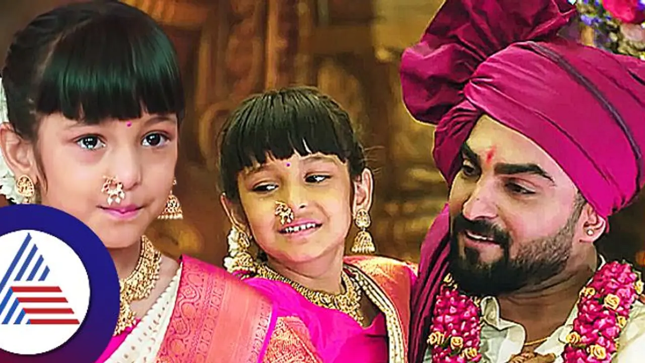 ಸಿಹಿ ಮುಂದೆ ನಡೆಯಲ್ಲ ಭಾರ್ಗವಿ ಆಟ, ಏನೇ ಮಾಡಲು ಹೋದರೂ ಸಿಕ್ಹಾಕಿಕೊಳ್ತಿದ್ದಾಳೆ ಚಿಕ್ಕಿ! ಸಿಹಿ ಮುಂದೆ ನಡೆಯಲ್ಲ ಭಾರ್ಗವಿ ಆಟ, ಏನೇ ಮಾಡಲು ಹೋದರೂ ಸಿಕ್ಹಾಕಿಕೊಳ್ತಿದ್ದಾಳೆ ಚಿಕ್ಕಿ!