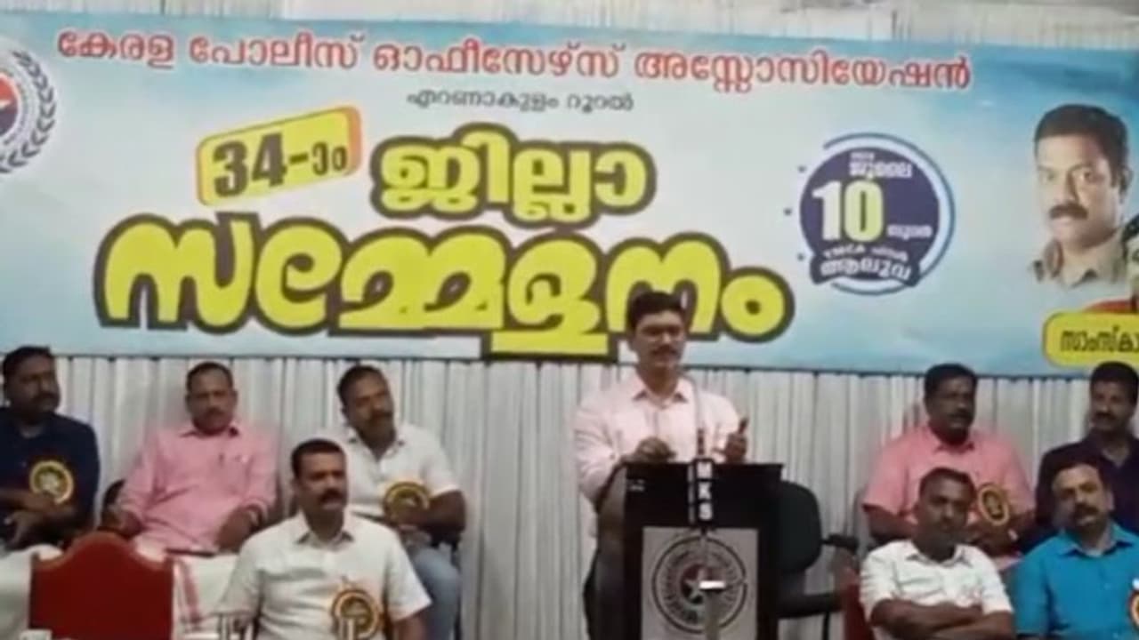 പൊലീസുകാർ ഓൺലൈൻ ചൂതാട്ടങ്ങളിൽപ്പെട്ട് ജീവിതം കളയുന്നത് ഗൗരവത്തോടെ കാണണമെന്ന് എറണാകുളം റേഞ്ച് ഡി.ഐ.ജി