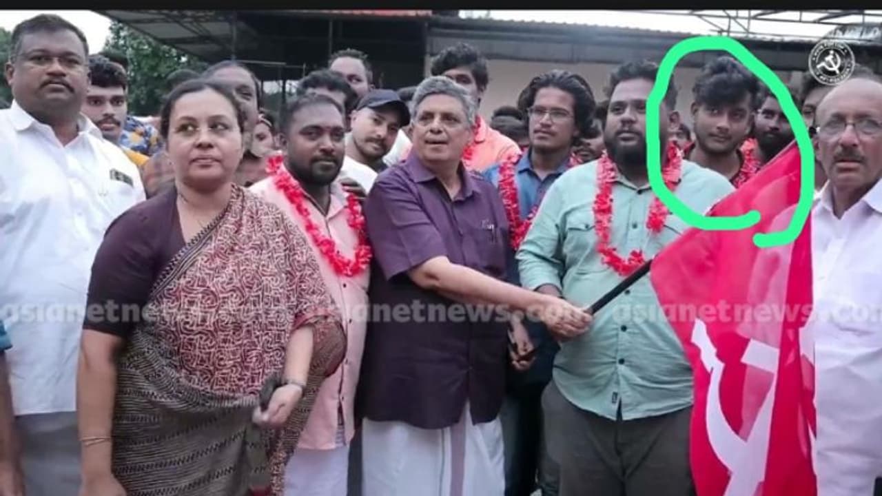 'യദുകൃഷ്ണനെ കഞ്ചാവ് കേസിൽ കുടുക്കിയത്; പിന്നിൽ യുവമോർച്ച ബന്ധമുള്ള എക്സൈസ് ഉദ്യോ​ഗസ്ഥൻ': സിപിഎം നേതൃത്വം