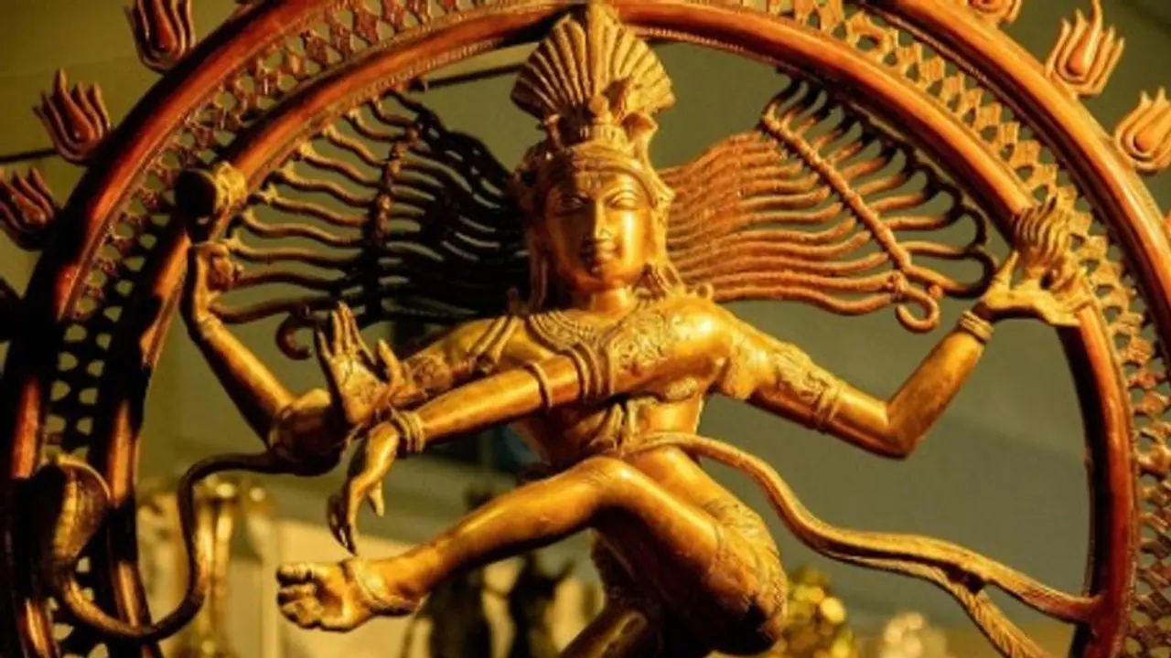 தீர்க்க சுமங்கலி வரம் தரும் ஆனி திருமஞ்சனம்.. சிதம்பரம் நடராஜரை இன்று தரிசித்தால் என்ன பலன் தெரியுமா?