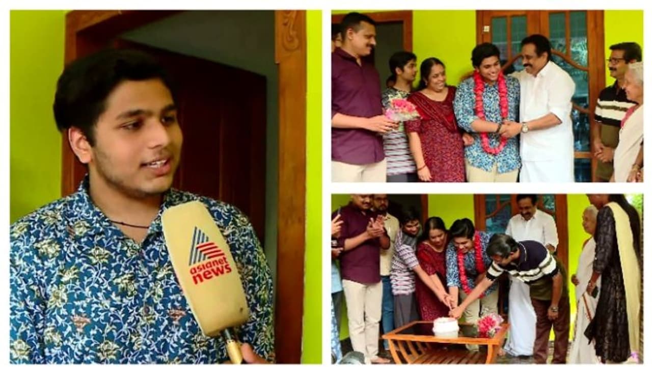 ആദ്യശ്രമത്തില് തന്നെ ഒന്നാം റാങ്ക്! കീം പരീക്ഷയില് ഒന്നാമനായി വിജയത്തിളക്കത്തില് ദേവാനന്ദ് ആദ്യശ്രമത്തില് തന്നെ ഒന്നാം റാങ്ക്! കീം പരീക്ഷയില് ഒന്നാമനായി വിജയത്തിളക്കത്തില് ദേവാനന്ദ്