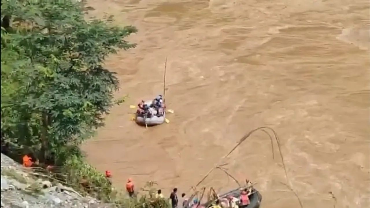 Tragic landslide in Nepal: 6 Indians missing after bus plunges into river Tragic landslide in Nepal: 6 Indians missing after bus plunges into river