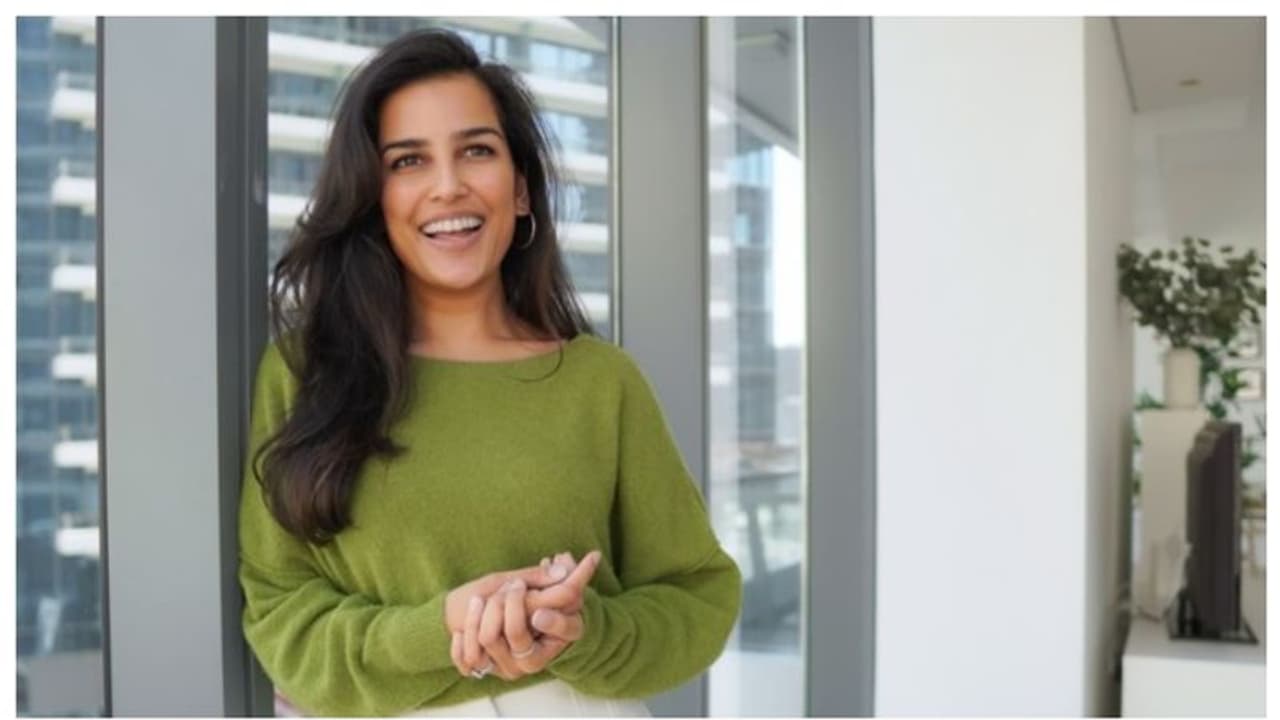 ആറക്ക ശമ്പളമുള്ള ബാങ്ക് ജോലി ഉപേക്ഷിച്ച് യൂട്യൂബറായി, ഇന്ന് വരുമാനം ഏട്ട് കോടി 