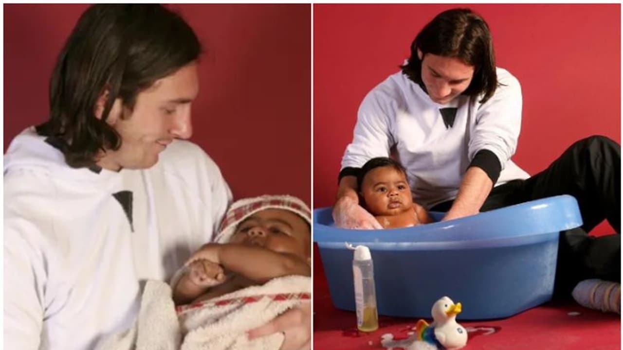 യമാലിനെ ജ്ഞാനസ്നാനം ചെയ്യുന്ന മെസി! വൈറല് ഫോട്ടോയ്ക്ക് പിന്നില് കഥയുണ്ട് യമാലിനെ ജ്ഞാനസ്നാനം ചെയ്യുന്ന മെസി! വൈറല് ഫോട്ടോയ്ക്ക് പിന്നില് കഥയുണ്ട്