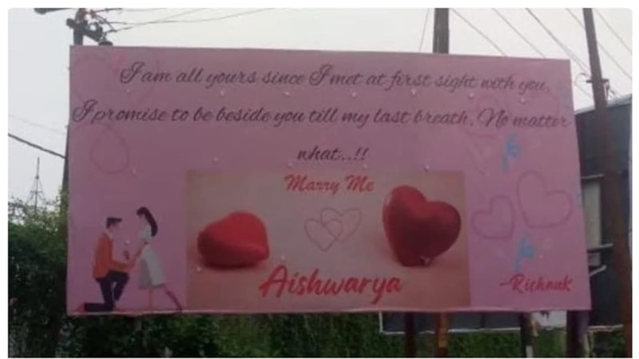 'എന്നെ വിവാഹം കഴിക്കൂ, ഐശ്വര്യാ'; വൈറലായി യുപിയിലെ ബില്‍ബോർഡ് പ്രണയാഭ്യര്‍ത്ഥന