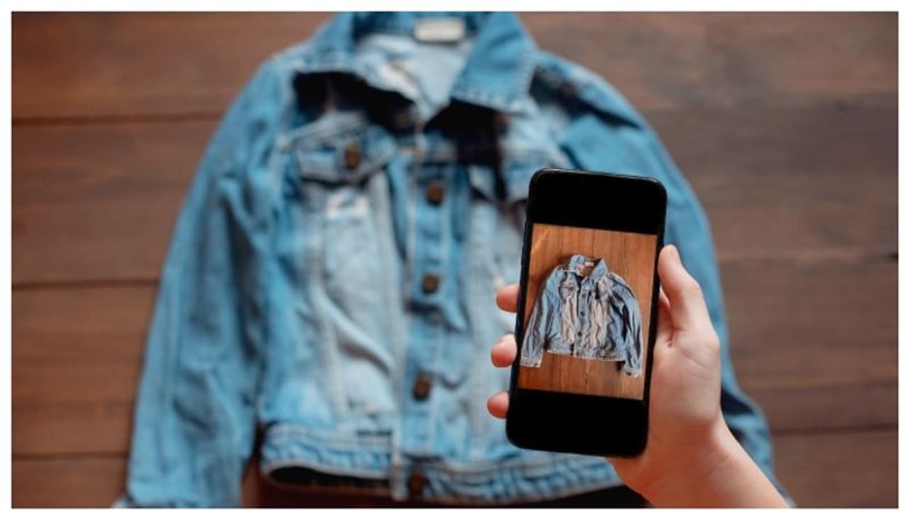 ഉപയോഗിച്ച് ഉപേക്ഷിച്ച വസ്ത്രങ്ങൾ ഓൺലൈനിൽ വിറ്റ് ലക്ഷങ്ങൾ സമ്പാദിച്ച് ഒരു യുകെക്കാരി ഉപയോഗിച്ച് ഉപേക്ഷിച്ച വസ്ത്രങ്ങൾ ഓൺലൈനിൽ വിറ്റ് ലക്ഷങ്ങൾ സമ്പാദിച്ച് ഒരു യുകെക്കാരി