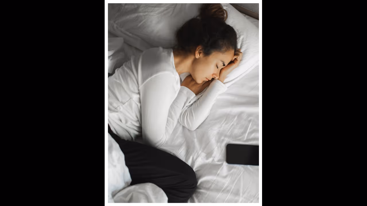 உங்க வயதுக்கு எத்தனை மணி நேரம் தூங்க வேண்டும் தெரியுமா? கண்டிப்பா தெரிஞ்சுக்கோங்க!!