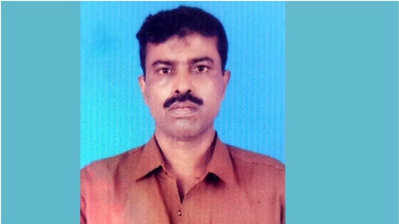 സൗദി ജയിലിൽ കഴിയുന്നതിനിടെ മരണം, നിയമക്കുരുക്ക്; ഒഐസിസി ഇടപെടലിലൂടെ പ്രവാസിയുടെ മൃതദേഹം നാട്ടിലെത്തിച്ചു സൗദി ജയിലിൽ കഴിയുന്നതിനിടെ മരണം, നിയമക്കുരുക്ക്; ഒഐസിസി ഇടപെടലിലൂടെ പ്രവാസിയുടെ മൃതദേഹം നാട്ടിലെത്തിച്ചു