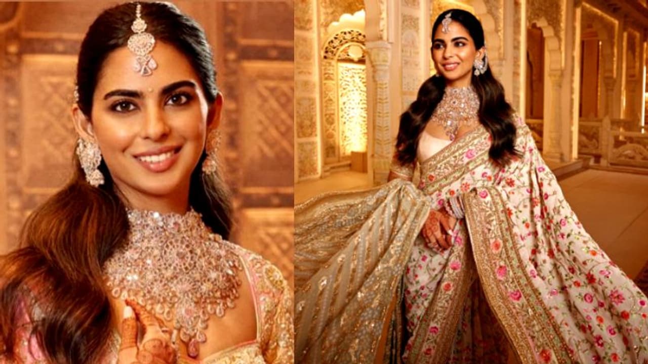 നിർമ്മിക്കാൻ എടുത്തത് 4000 മണിക്കൂർ! ഇഷ അംബാനിയുടെ മൾട്ടി കളർ ഡയമണ്ട് നെക്ലേസിന്റെ രഹസ്യങ്ങൾ ഇതാണ് നിർമ്മിക്കാൻ എടുത്തത് 4000 മണിക്കൂർ! ഇഷ അംബാനിയുടെ മൾട്ടി കളർ ഡയമണ്ട് നെക്ലേസിന്റെ രഹസ്യങ്ങൾ ഇതാണ്