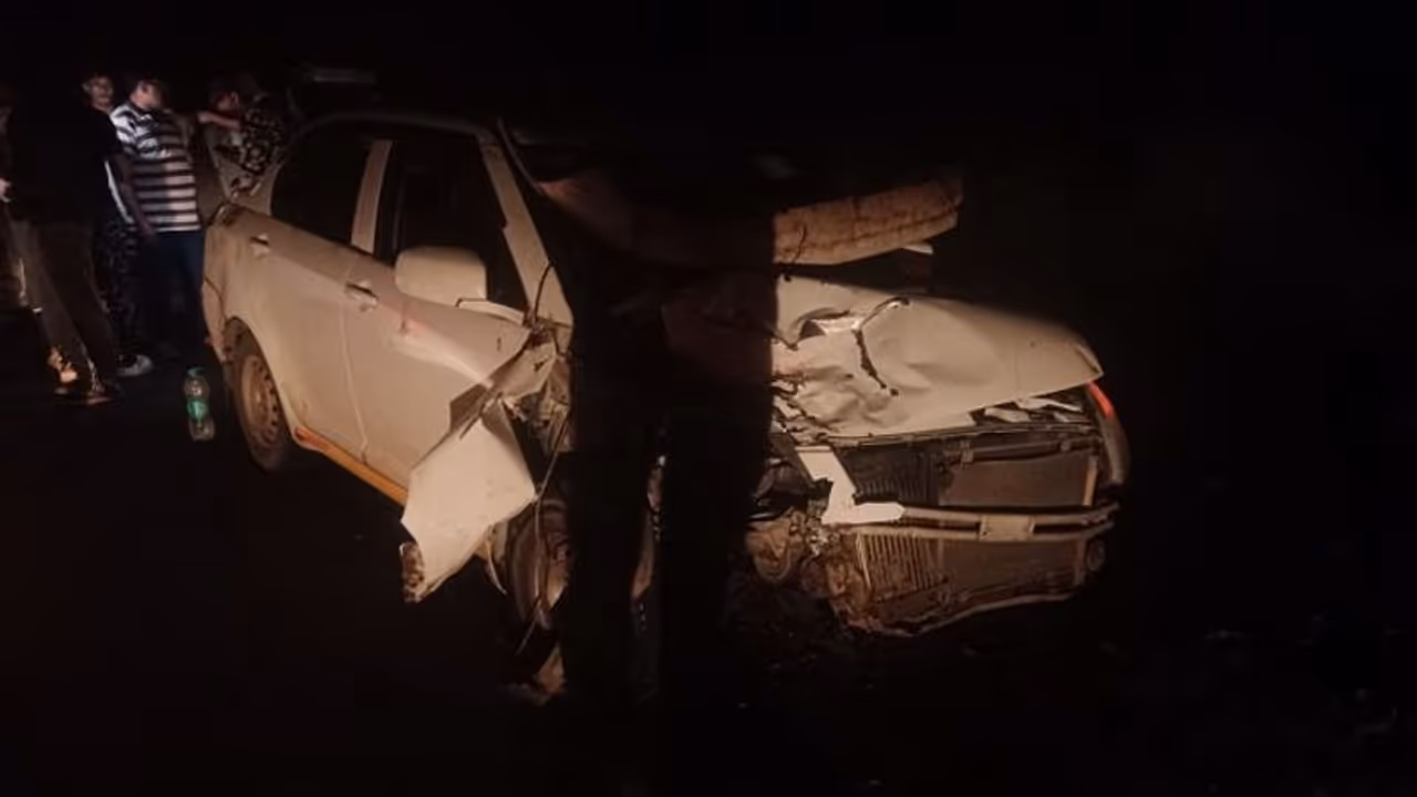 ಚಿತ್ರದುರ್ಗ: ಹೊಸದುರ್ಗದ ಬಳಿ ಬೈಕ್‌ ಕಾರು ಡಿಕ್ಕಿ, ಸ್ಥಳದಲ್ಲೇ ಇಬ್ಬರ ದುರ್ಮರಣ