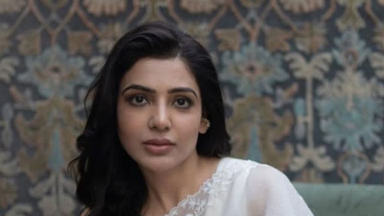 സ്ഥാനം മെച്ചപ്പെടുത്തി മലയാളി നടി, താരങ്ങളില് ഒന്നാമത് സാമന്തയും മൂന്നാമത് അനുഷ്കയും സ്ഥാനം മെച്ചപ്പെടുത്തി മലയാളി നടി, താരങ്ങളില് ഒന്നാമത് സാമന്തയും മൂന്നാമത് അനുഷ്കയും