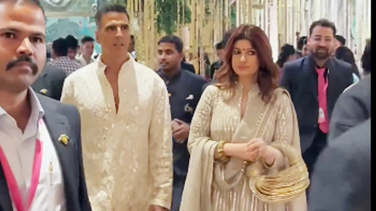 Akshay Kumar At Anant Ambani Reception Akshay Kumar At Anant Ambani Reception