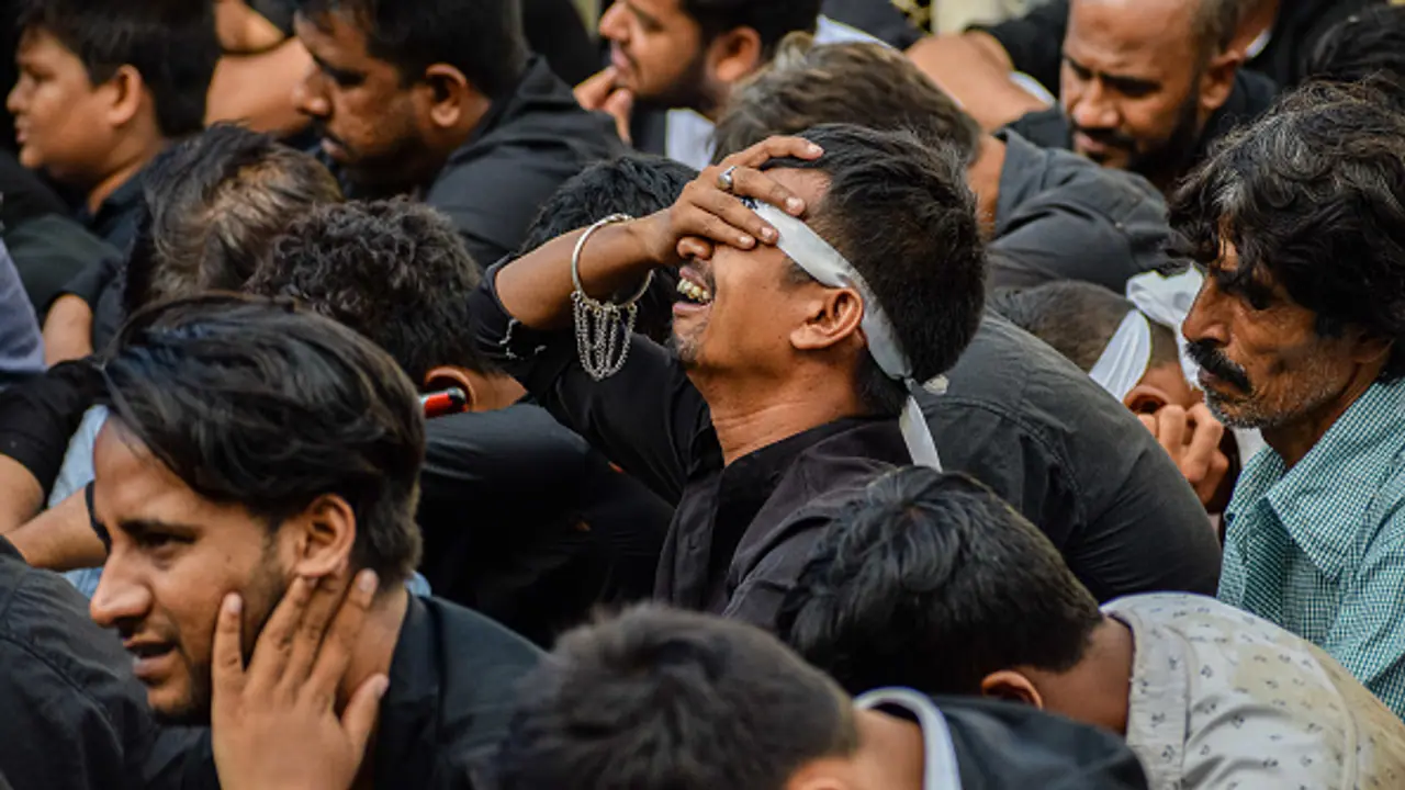Muharram Procession in Kolkata Police Deployed for Security bsm Muharram Procession in Kolkata Police Deployed for Security bsm
