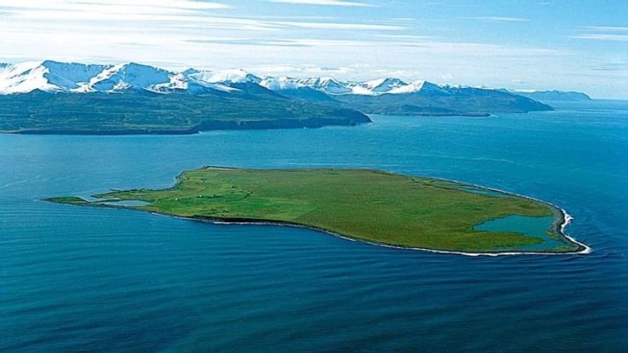 1) एक्सप्लोर करें फ्लेटी,आइसलैंड (Flatey, Iceland) 1) एक्सप्लोर करें फ्लेटी,आइसलैंड (Flatey, Iceland)