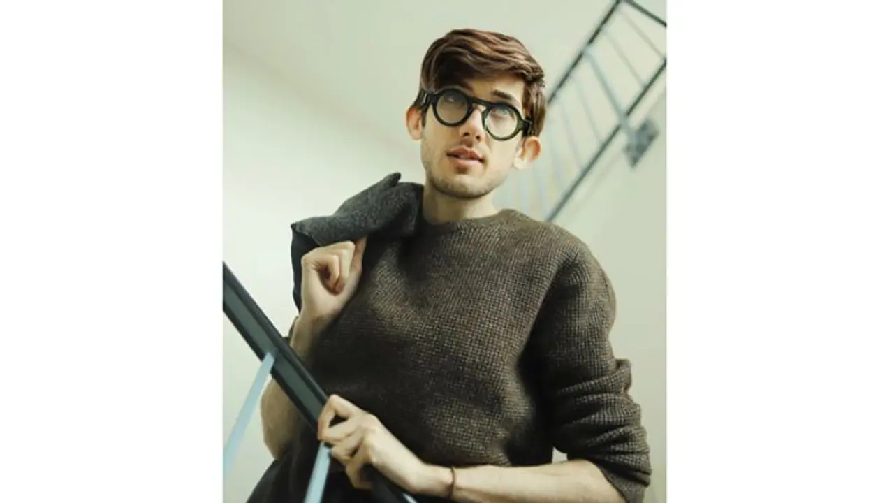 'Ashleigh Reynolds: A Versatile Force in Film and Television' 'Ashleigh Reynolds: A Versatile Force in Film and Television'