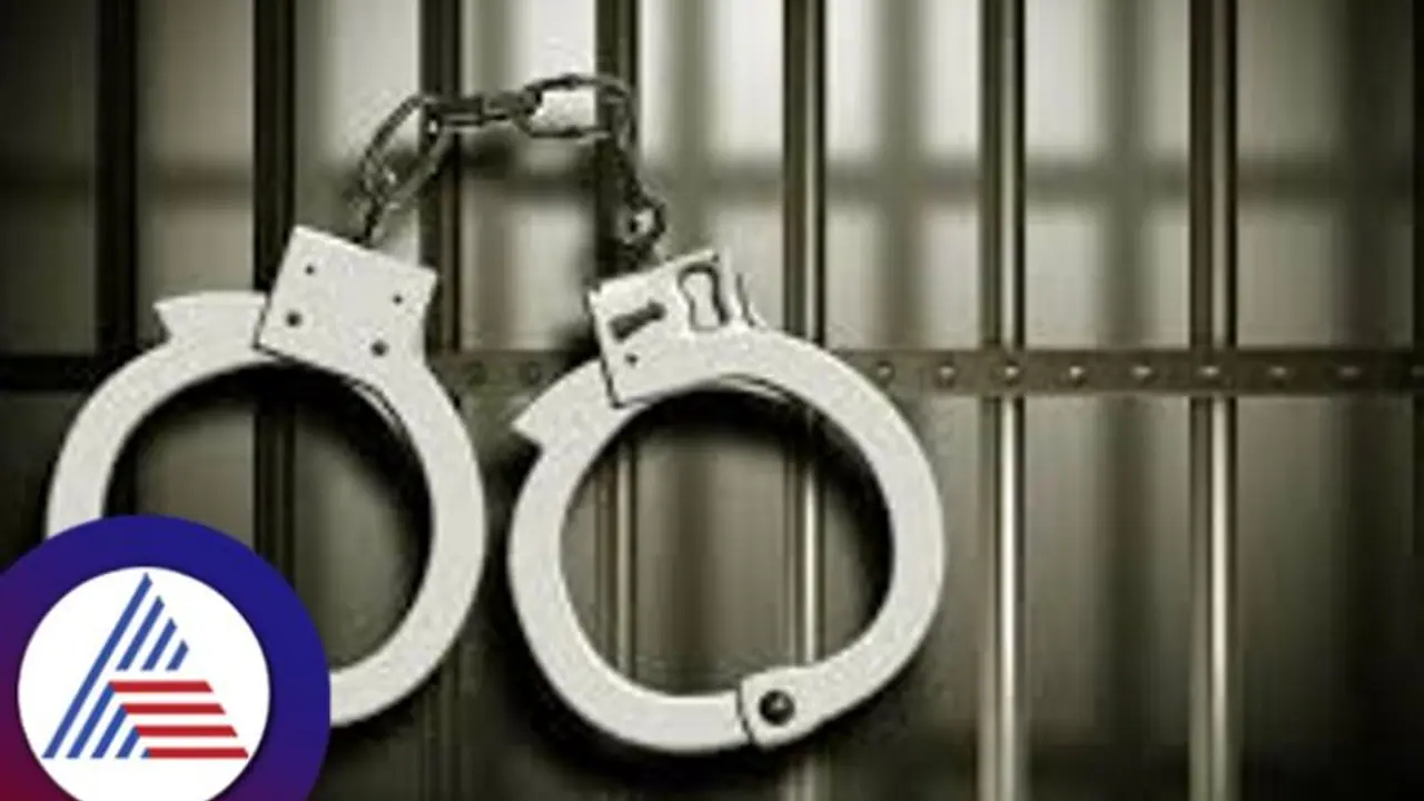 நகைக்கடை உரிமையாளரை மயக்கி நகை, பணம் மோசடி; சினிமா பாணியில் இளம்பெண் அத்துமீறல்