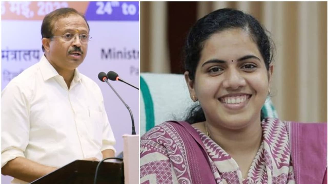 'മേയർക്ക് കമ്പം കാർ ഓട്ടത്തിൽ, കെഎസ്ആർടിസിയെ ഓടിച്ച് പിടിക്കുന്നു, പക്ഷേ മാലിന്യം കാണുന്നില്ല': വി മുരളീധരൻ 'മേയർക്ക് കമ്പം കാർ ഓട്ടത്തിൽ, കെഎസ്ആർടിസിയെ ഓടിച്ച് പിടിക്കുന്നു, പക്ഷേ മാലിന്യം കാണുന്നില്ല': വി മുരളീധരൻ