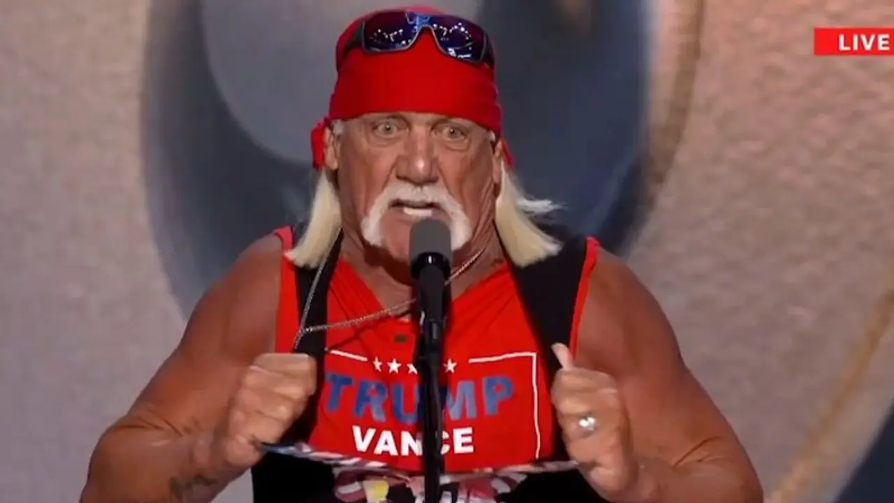 WWE legend Hulk Hogan rips off his shirt, calls Donald Trump his 'hero'; video goes viral (WATCH) WWE legend Hulk Hogan rips off his shirt, calls Donald Trump his 'hero'; video goes viral (WATCH)