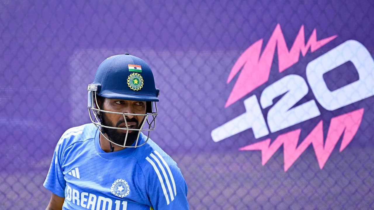 ഹാര്ദിക് പാണ്ഡ്യ എന്ത് തെറ്റാണ് ചെയ്തത്? നായകസ്ഥാനത്ത് നീക്കിയതിനെ വിമര്ശിച്ച് മുഹമ്മദ് കൈഫ് ഹാര്ദിക് പാണ്ഡ്യ എന്ത് തെറ്റാണ് ചെയ്തത്? നായകസ്ഥാനത്ത് നീക്കിയതിനെ വിമര്ശിച്ച് മുഹമ്മദ് കൈഫ്