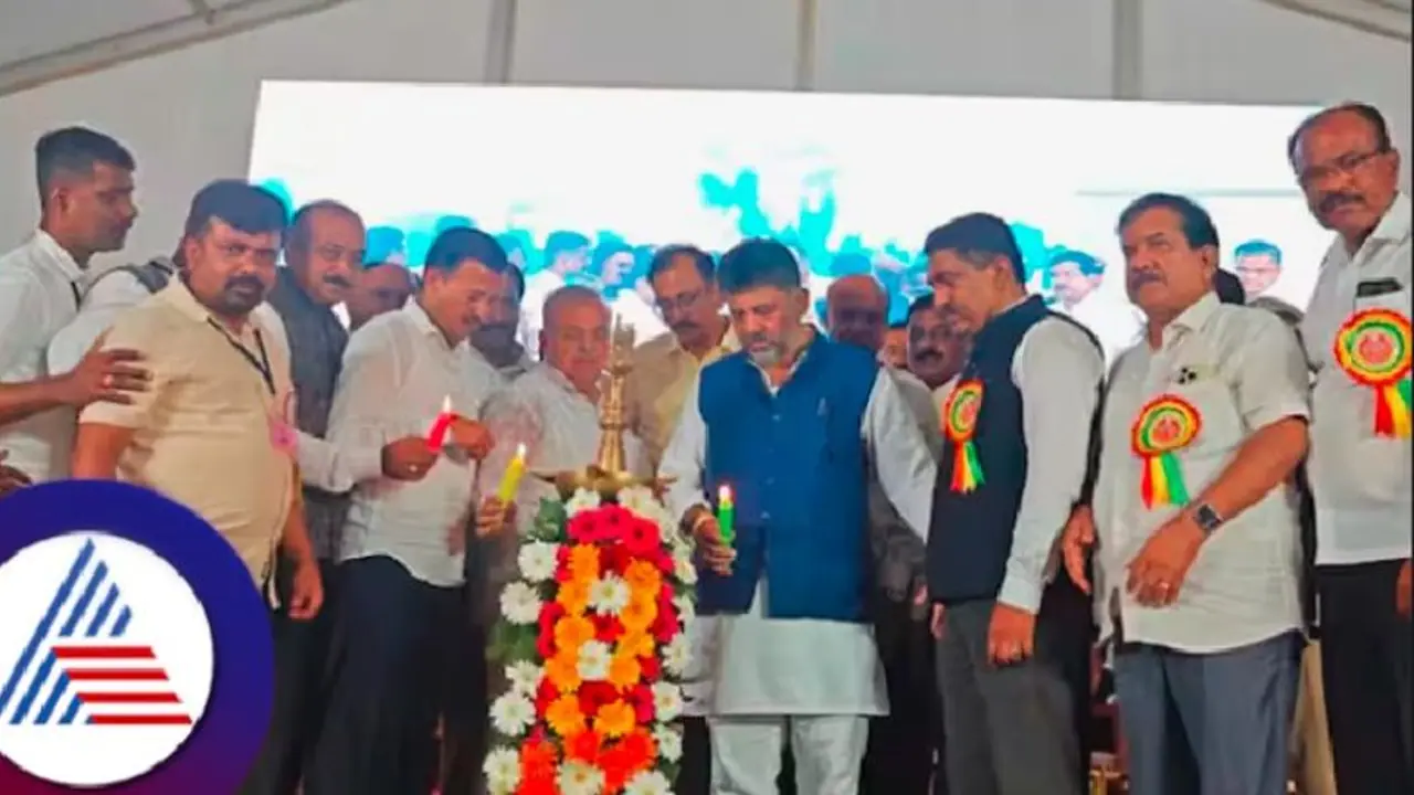 ರಾಮನಗರವನ್ನು ಬೆಂಗಳೂರು ದಕ್ಷಿಣ ಮಾಡೇ ಮಾಡ್ತೇನೆ: ಡಿಸಿಎಂ ಡಿಕೆ ಶಿವಕುಮಾರ್ ರಾಮನಗರವನ್ನು ಬೆಂಗಳೂರು ದಕ್ಷಿಣ ಮಾಡೇ ಮಾಡ್ತೇನೆ: ಡಿಸಿಎಂ ಡಿಕೆ ಶಿವಕುಮಾರ್