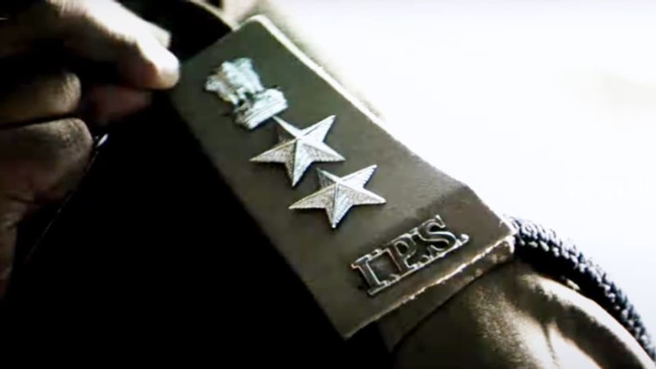 11 കോടി ബജറ്റ്, വന് വിജയം, 5 ഭാഷകളില് 6 റീമേക്കുകള്; ആ രാജമൗലി ചിത്രം വീണ്ടും തിയറ്ററുകളിലേക്ക് 11 കോടി ബജറ്റ്, വന് വിജയം, 5 ഭാഷകളില് 6 റീമേക്കുകള്; ആ രാജമൗലി ചിത്രം വീണ്ടും തിയറ്ററുകളിലേക്ക്