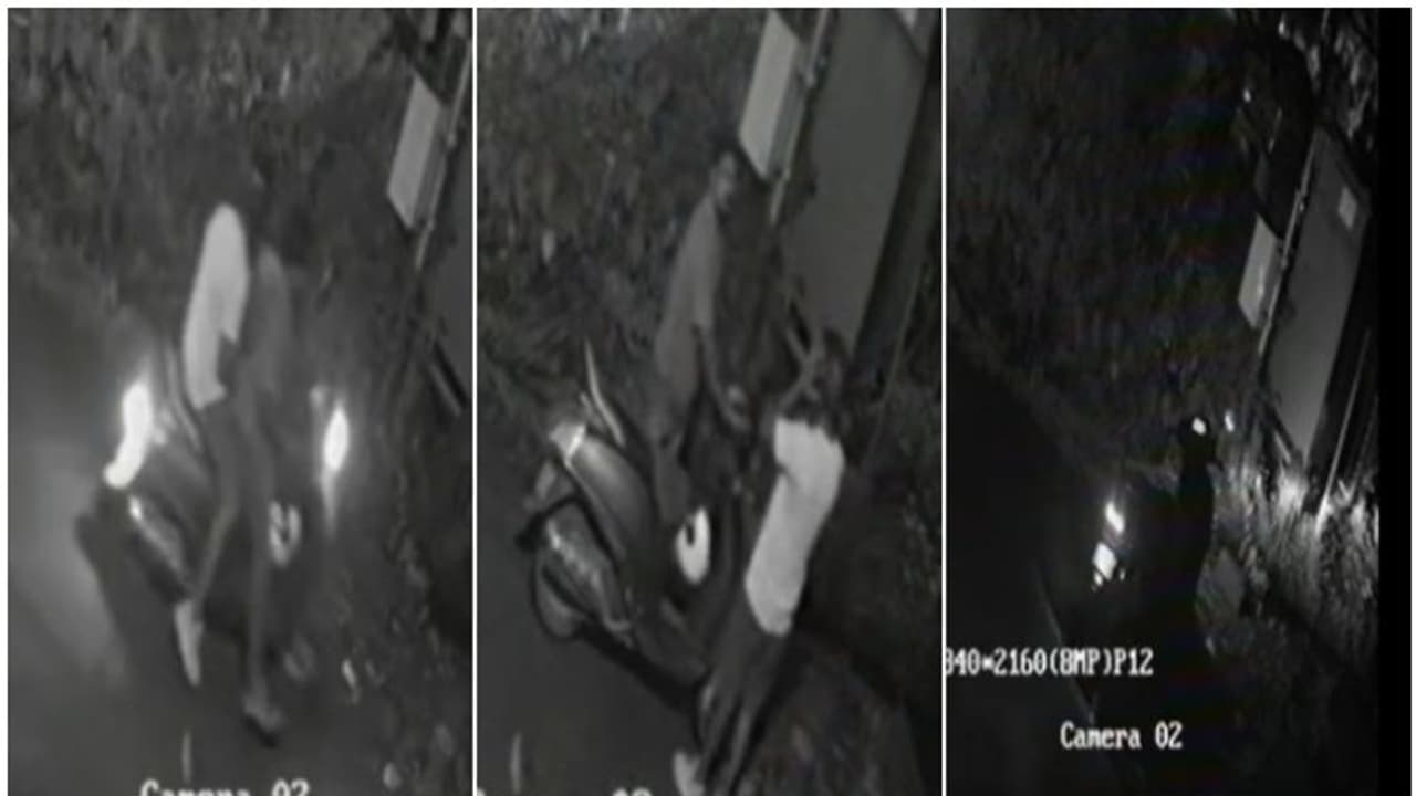 സ്കൂട്ടറിലെത്തി, പതിയെ ട്രാൻസ്ഫോമറിന് അടുത്തേക്ക്...; പ്രദേശമാകെ പെട്ടെന്ന് ഇരുട്ടിലായി, എല്ലാം കണ്ട് സിസിടിവി