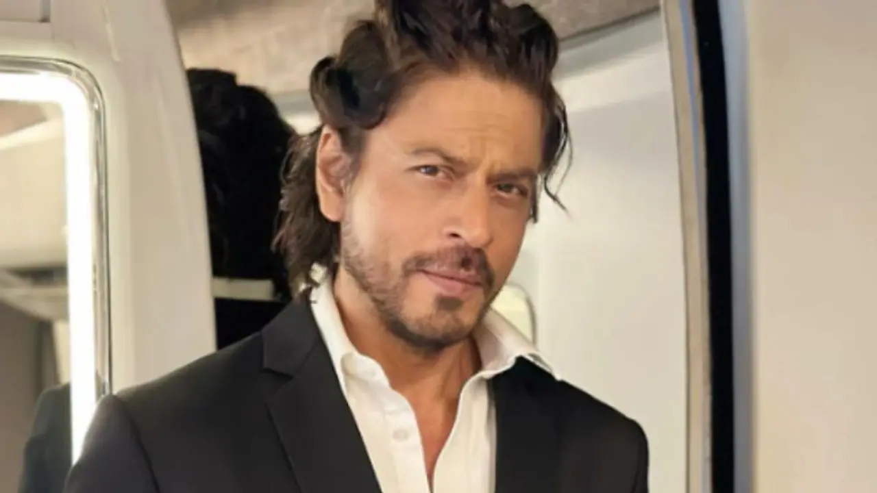 അട്ടിമറി, ഷാരൂഖ് രണ്ടാമതായി, തെന്നിന്ത്യൻ താരം ഒന്നാമൻ, മലയാളിയുടെ പ്രിയപ്പെട്ടവനും മുന്നേറി, ബോളിവുഡ് ഞെട്ടി