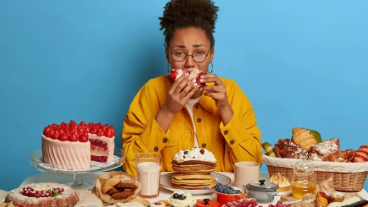 Tragic Death: Woman Dies Live Streaming After 10 Hour Eating Marathon