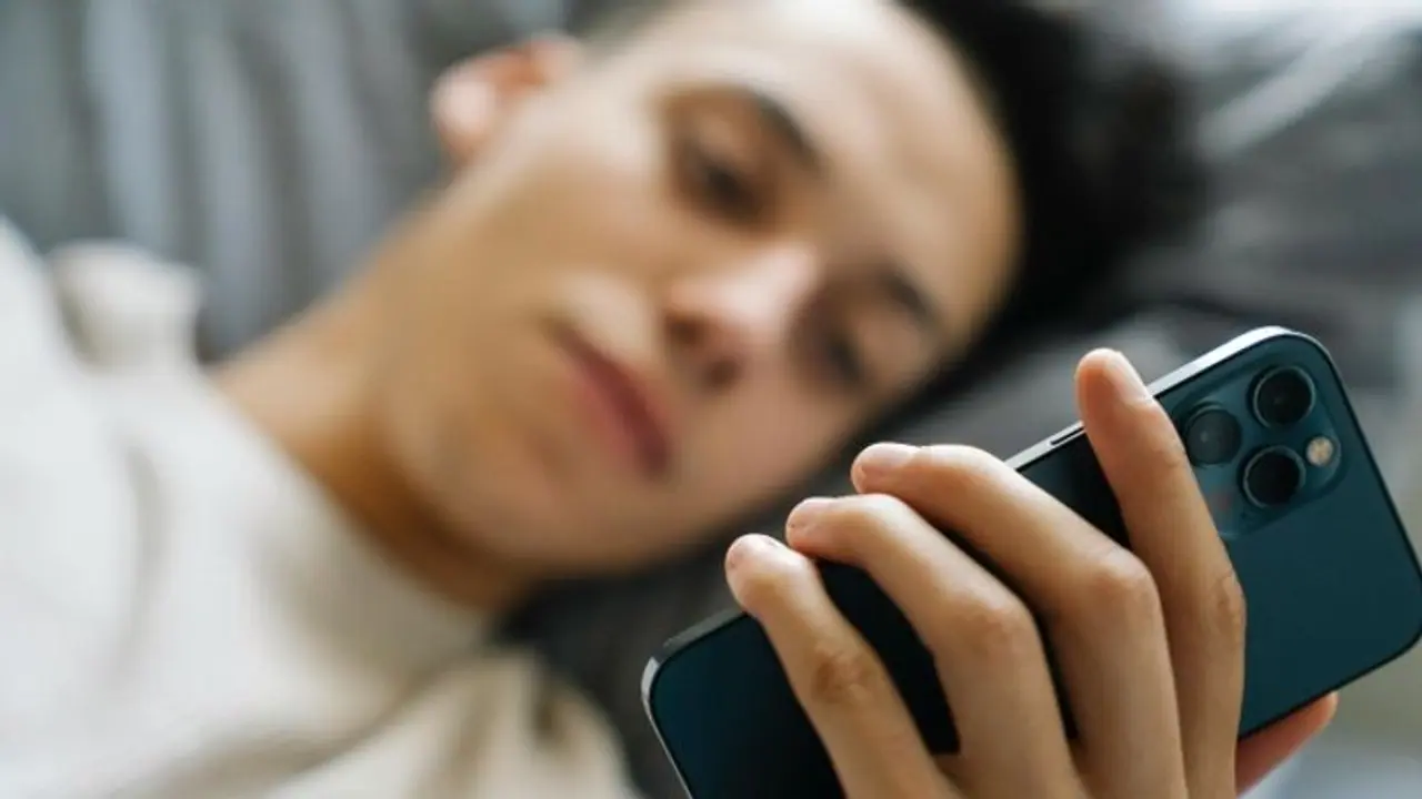 Pornography can be more rewarding than gaming or money for men, reveals recent study