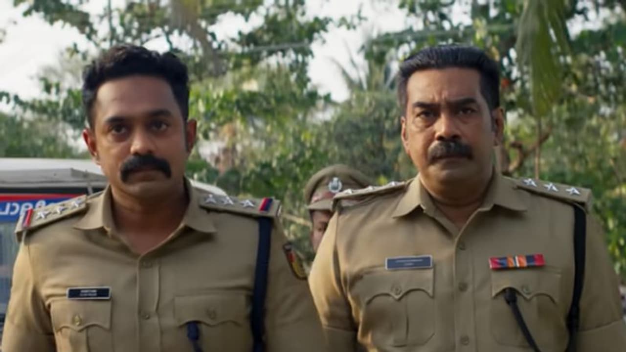 പ്രതീക്ഷകള്ക്കപ്പുറം ഹിറ്റായ തലവൻ ഇനി ഒടിടിയിലേക്ക്, എവിടെ, എപ്പോള്? പ്രതീക്ഷകള്ക്കപ്പുറം ഹിറ്റായ തലവൻ ഇനി ഒടിടിയിലേക്ക്, എവിടെ, എപ്പോള്?