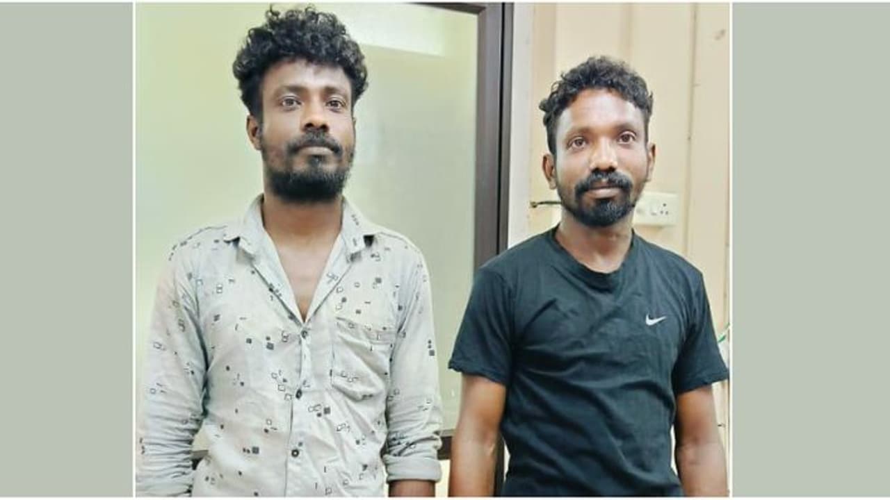 ഓട്ടോ വിളിച്ചു, റബര്‍ തോട്ടത്തിന് സമീപം എത്തിച്ച് ഡ്രൈവറെ വെട്ടിപ്പരിക്കേൽപ്പിച്ചു; രണ്ട് പേർ അറസ്റ്റിൽ