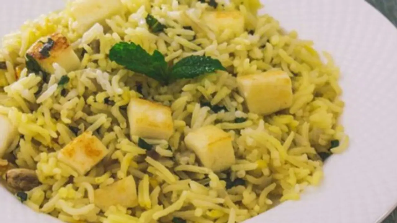 Quick Fix Delight: Paneer Pulao Recipe for Instant Hunger Solution