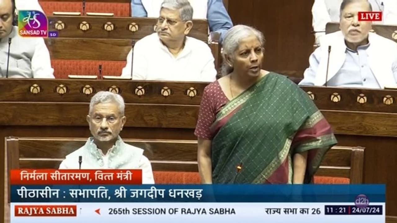 ബജറ്റില്‍ എല്ലാ സംസ്ഥാനങ്ങളെയും എപ്പോഴും പരാമർശിക്കാനാവില്ല, ആരോടും വിരോധവും വിധേയത്വവും ഇല്ലെന്ന് ധനമന്ത്രി