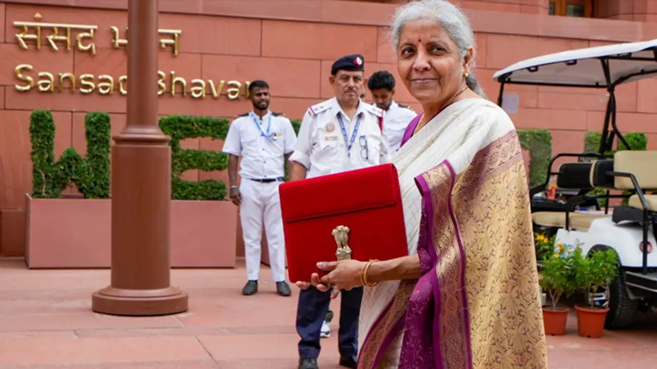 സ്റ്റേഷനുകള്‍ നവീകരിക്കും, പുതിയ ആധുനിക ട്രെയിനുകള്‍ പ്രഖ്യാപിക്കും; ബജറ്റിൽ റെയിൽവേയ്ക്ക് കോളടിക്കുമോ...