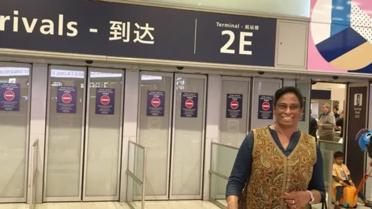 Paris Olympics 2024: பாரிஸ் வந்து இறங்கிய இந்திய ஒலிம்பிக் சங்கத் தலைவர் பிடி உஷா! Paris Olympics 2024: பாரிஸ் வந்து இறங்கிய இந்திய ஒலிம்பிக் சங்கத் தலைவர் பிடி உஷா!