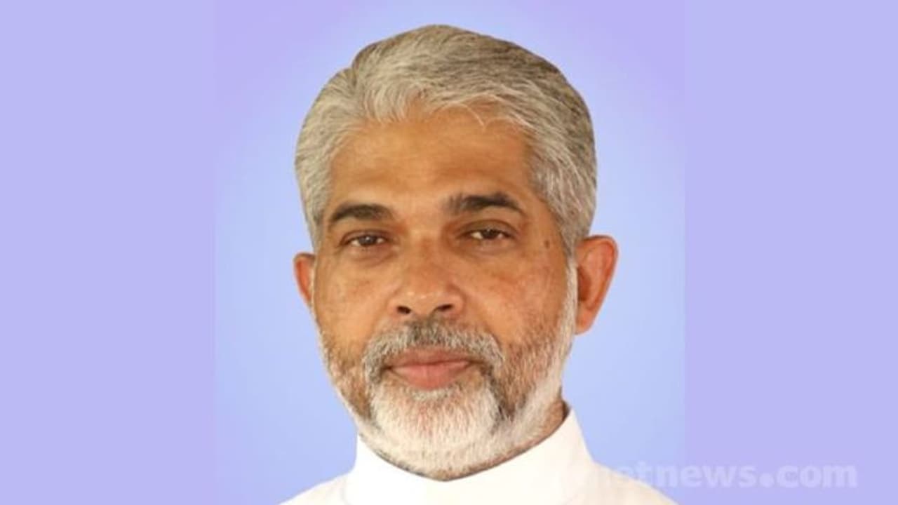 പള്ളി വികാരിയെ മരിച്ചനിലയിൽ കണ്ടെത്തി പള്ളി വികാരിയെ മരിച്ചനിലയിൽ കണ്ടെത്തി