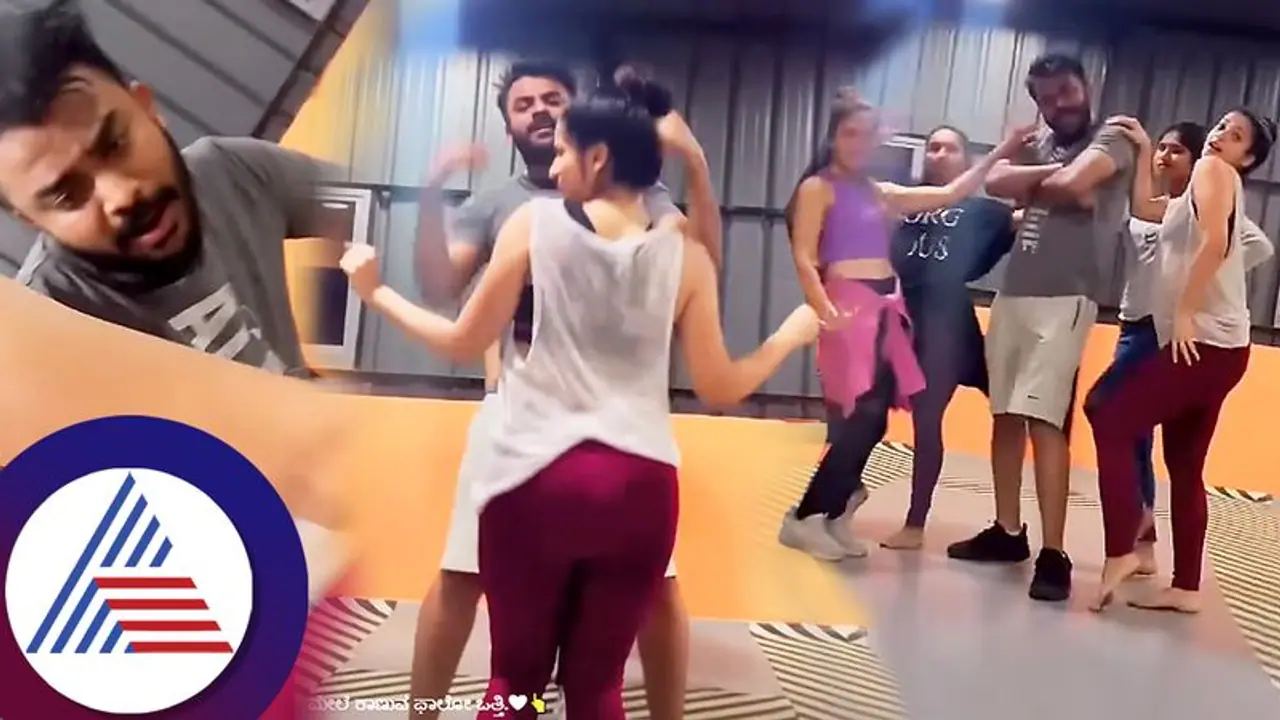 ನಾಲ್ವರು ಹುಡುಗಿಯರ ಜೊತೆ ಚಂದನ್ ಶೆಟ್ಟಿ ಡಾನ್ಸ್: ಇದು ಚೆನ್ನಾಗಿರೋದು ಎಂದ ಫ್ಯಾನ್ಸ್! ನಾಲ್ವರು ಹುಡುಗಿಯರ ಜೊತೆ ಚಂದನ್ ಶೆಟ್ಟಿ ಡಾನ್ಸ್: ಇದು ಚೆನ್ನಾಗಿರೋದು ಎಂದ ಫ್ಯಾನ್ಸ್!