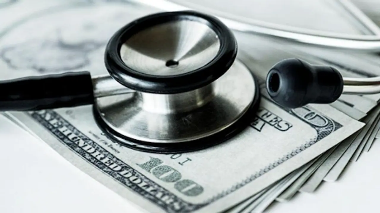 How Can a New Doctor Open Their Own Clinic: Key Steps and Insights