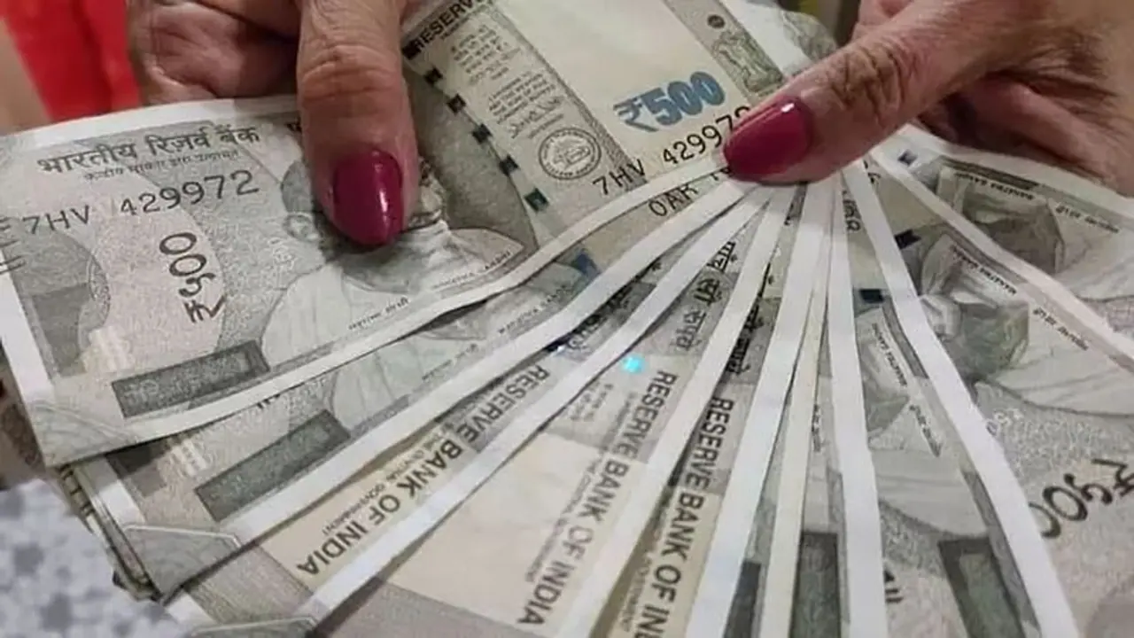 ஆதார் கார்டு மூலம் ரூ.2,000 கடன்; 5 நிமிடத்தில் அக்கவுண்டில் கிரெடிட்; எப்படி விண்ணப்பிப்பது?