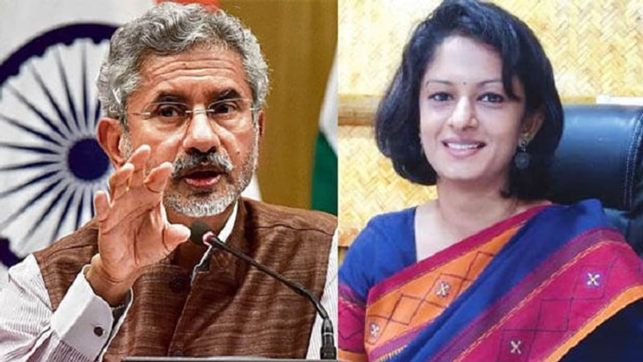 ದೇಶದ ವಿದೇಶಾಂಗ ವ್ಯವಹಾರಗಳ ಮೇಲೆ ಮೂಗು ತೂರಿಸಬೇಡಿ, ಕೇರಳ ಸರ್ಕಾರಕ್ಕೆ ಎಂಇಎ ಎಚ್ಚರಿಕೆ ದೇಶದ ವಿದೇಶಾಂಗ ವ್ಯವಹಾರಗಳ ಮೇಲೆ ಮೂಗು ತೂರಿಸಬೇಡಿ, ಕೇರಳ ಸರ್ಕಾರಕ್ಕೆ ಎಂಇಎ ಎಚ್ಚರಿಕೆ