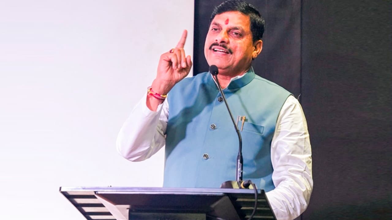 MP CM Mohan Yadav pay tribute to Martyrs at Shaurya Smarak Bhopal