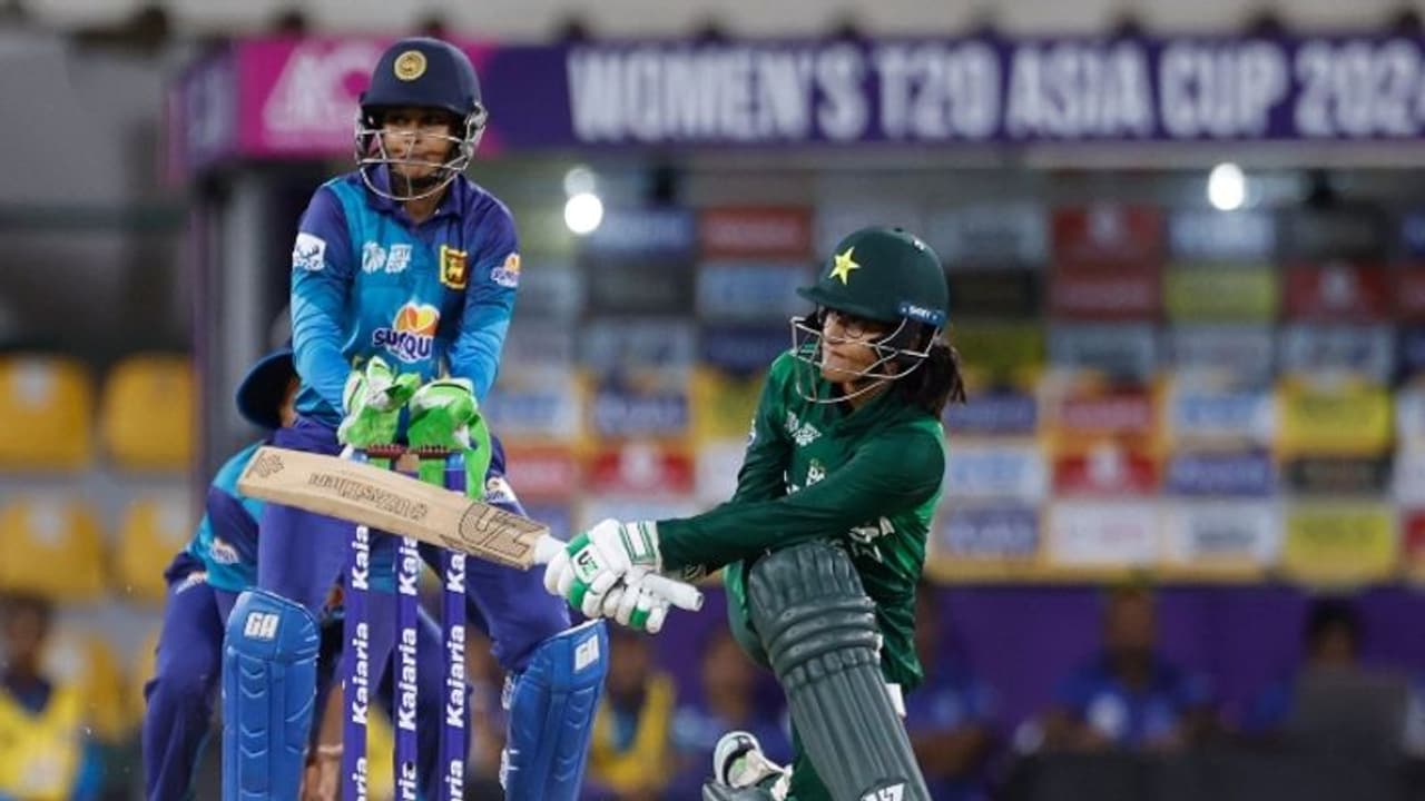 Womens Asia Cup 2024: இலங்கைக்கு எதிரான 140 ரன்கள் குவித்த பாகிஸ்தான் – இறுதிப் போட்டி யாருக்கு? Womens Asia Cup 2024: இலங்கைக்கு எதிரான 140 ரன்கள் குவித்த பாகிஸ்தான் – இறுதிப் போட்டி யாருக்கு?