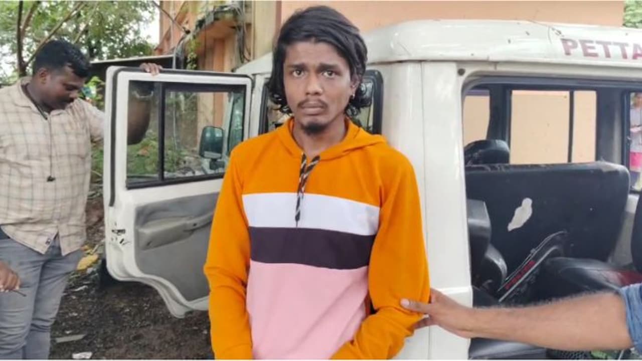 ബെംഗളൂരുവിൽ നിന്നും എത്തിച്ച് വിൽപ്പന, ജാമ്യത്തിൽ കഴിയവേ എംഡിഎംഎയും കൊക്കെയ്നുമായി യുവാവ് പിടിയിൽ ബെംഗളൂരുവിൽ നിന്നും എത്തിച്ച് വിൽപ്പന, ജാമ്യത്തിൽ കഴിയവേ എംഡിഎംഎയും കൊക്കെയ്നുമായി യുവാവ് പിടിയിൽ